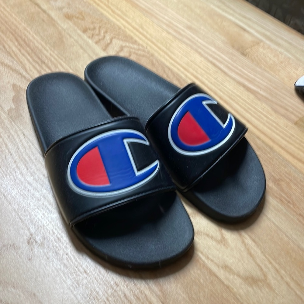 Great condition champion slides size 10USA.